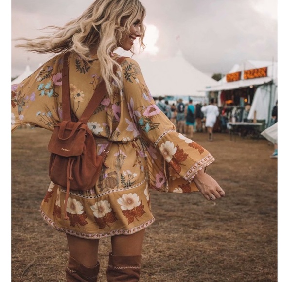 SOLD OUT Vintage Golden Floral Boho Kimono Robe Wrap Top - Picture 3 of 8